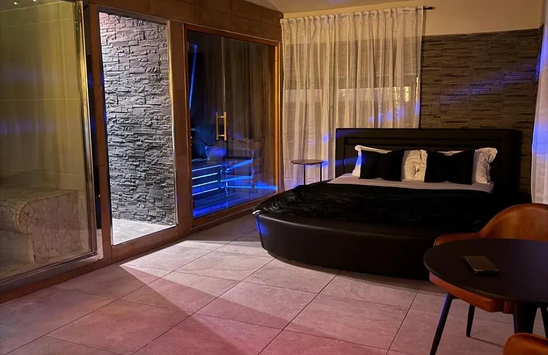 Hotel Angioino&Spa-1